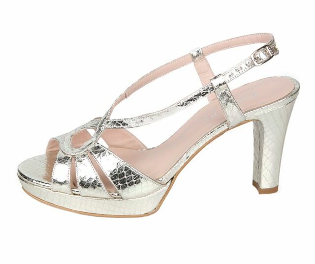 Sandalia Fiesta Plataforma Plata Metalizada Angari Shoes.