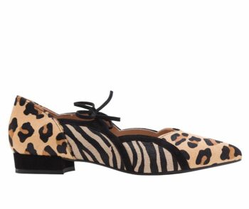 Zapato plano piel ante negro estampado